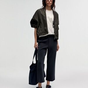 lululemon athletica Cropped Softstreme Pants